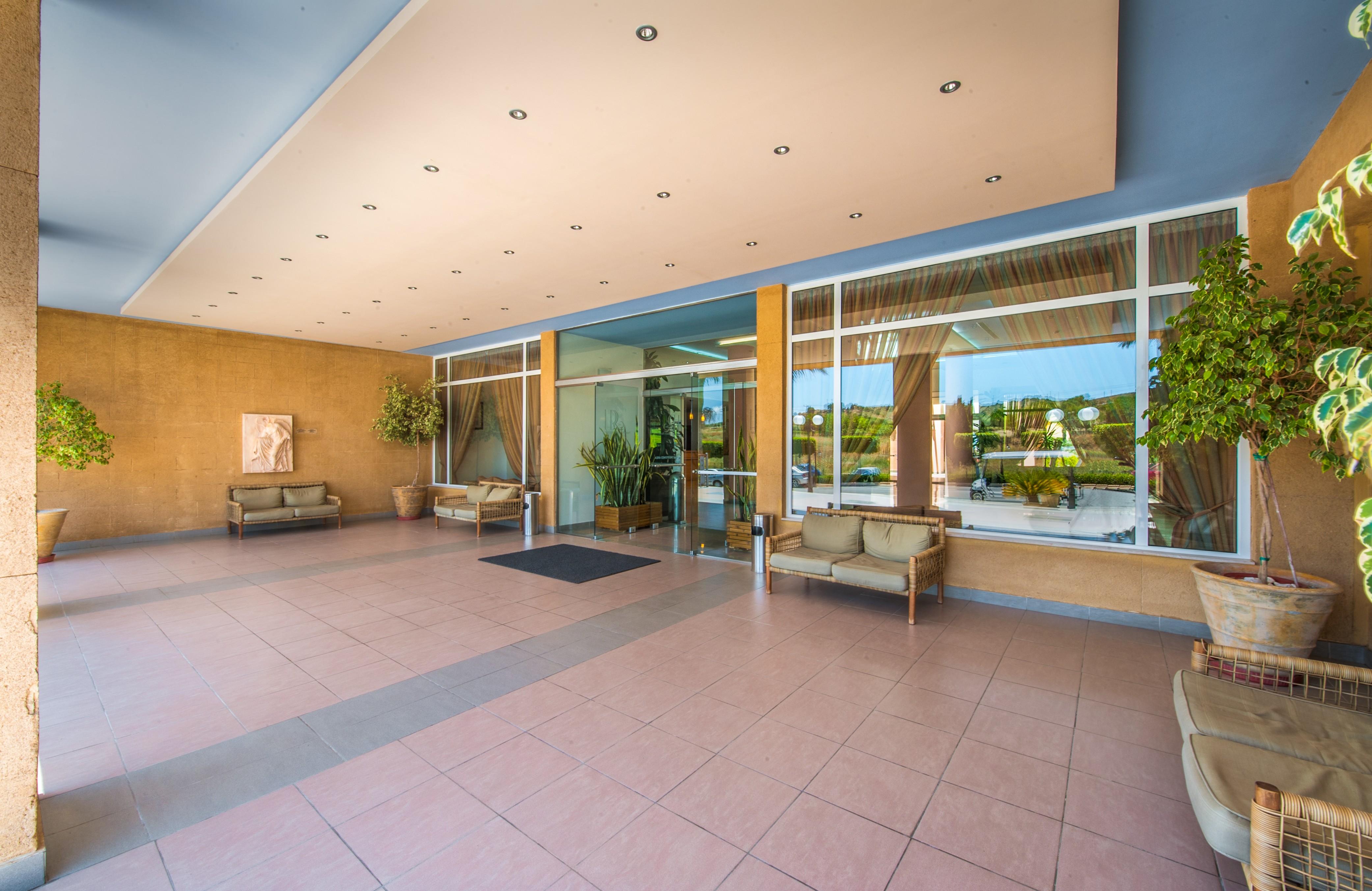 מסטיכרי Horizon Beach Resort מראה חיצוני תמונה