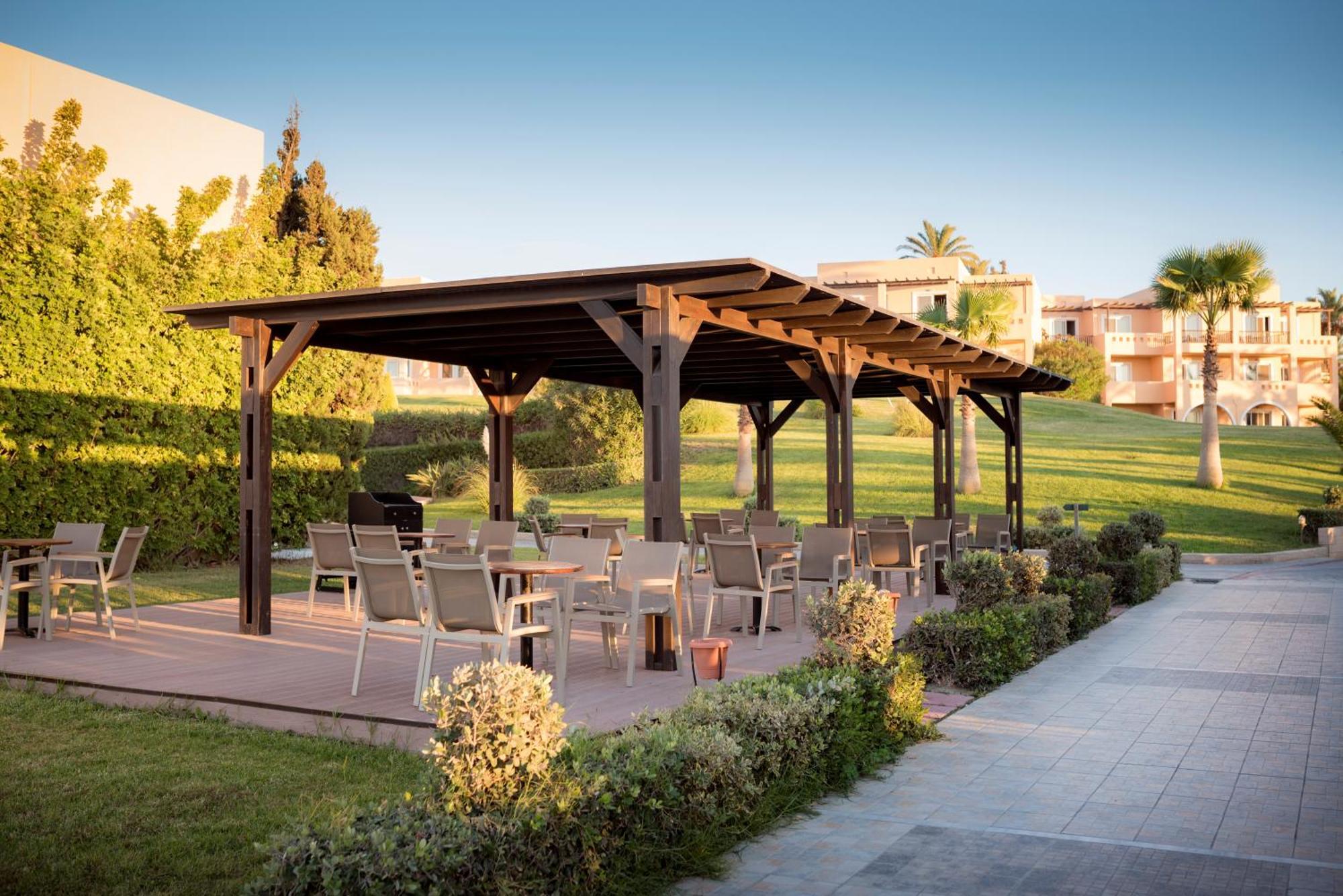 מסטיכרי Horizon Beach Resort מראה חיצוני תמונה